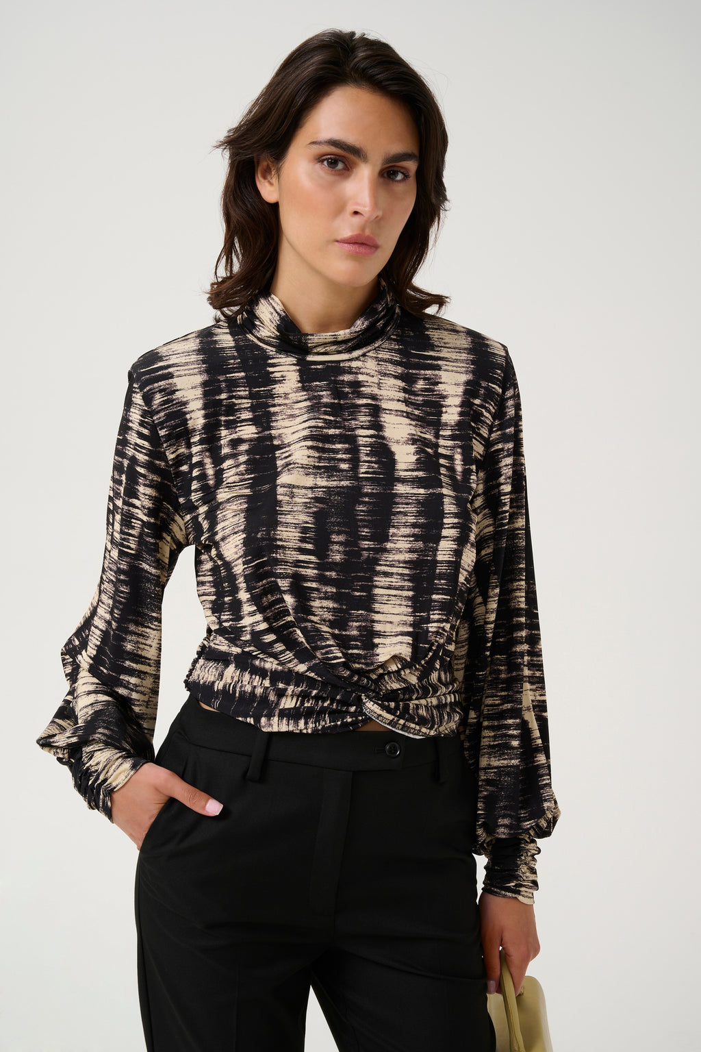 Gestuz - GZemelia Long Sleeve Top - Butter Yellow Structure