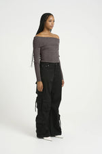 Load image into Gallery viewer, Gestuz - SilviGZ Rib Long Sleeve Off Shoulder Top - Warm Grey Metallic
