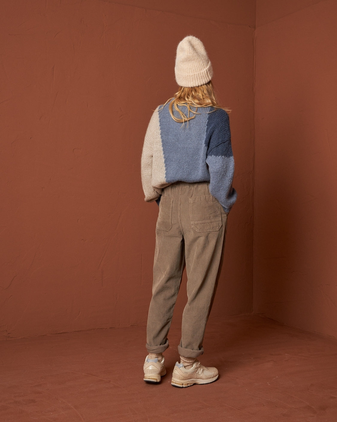 Indi And Cold - Ane Cotton Micro Cord Pant - Cement