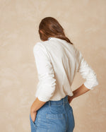 Load image into Gallery viewer, IndiAnd Cold - Combined Ruffle Contrast T-Shirt - White
