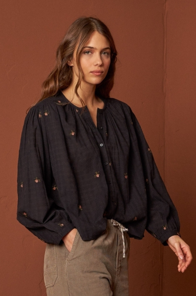 Indi And Cold - Embroidered Gauze Shirt - Black