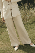 Load image into Gallery viewer, Kaffe - KAhelene Pants - Feather Grey Melange
