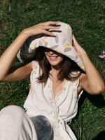 Load image into Gallery viewer, Indi And Cold - Floral Embroidery Camisa Top - Crudo 176
