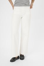 Load image into Gallery viewer, Kaffe - KAbrook Jeans - Chalk
