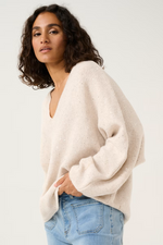 Load image into Gallery viewer, Kaffe - KAlue  Pullover - Feather Grey Melange
