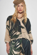 Load image into Gallery viewer, Louizon - Scooba Blouse - Geo Print
