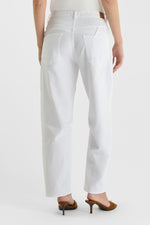 Load image into Gallery viewer, Le Temps Des Cerises - Madie Jeans - White
