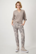 Load image into Gallery viewer, Monari - Rice Grain Lurex Sweater - Dark Linen
