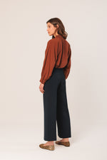 Load image into Gallery viewer, Indi And Cold - Sam Pant - Navy 575
