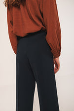 Load image into Gallery viewer, Indi And Cold - Sam Pant - Navy 575
