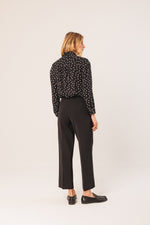 Load image into Gallery viewer, Indi And Cold - Sam Pant - Black 575
