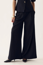 Load image into Gallery viewer, Noella - Kazia Pants - Black
