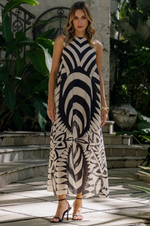 Load image into Gallery viewer, Nassaya - Noveau Maxi Dress - Black
