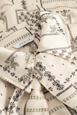 Load image into Gallery viewer, Noella - Lirinnah Shirt - Dolly Ivory
