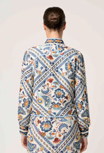 Load image into Gallery viewer, Once Was - Aurora Reversible Linen Viscose Tencel Fringe Jacket - Petinos Floros/Blue Ash
