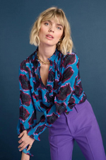 Load image into Gallery viewer, Pom Amsterdam - Flower Pop Blouse - Blue
