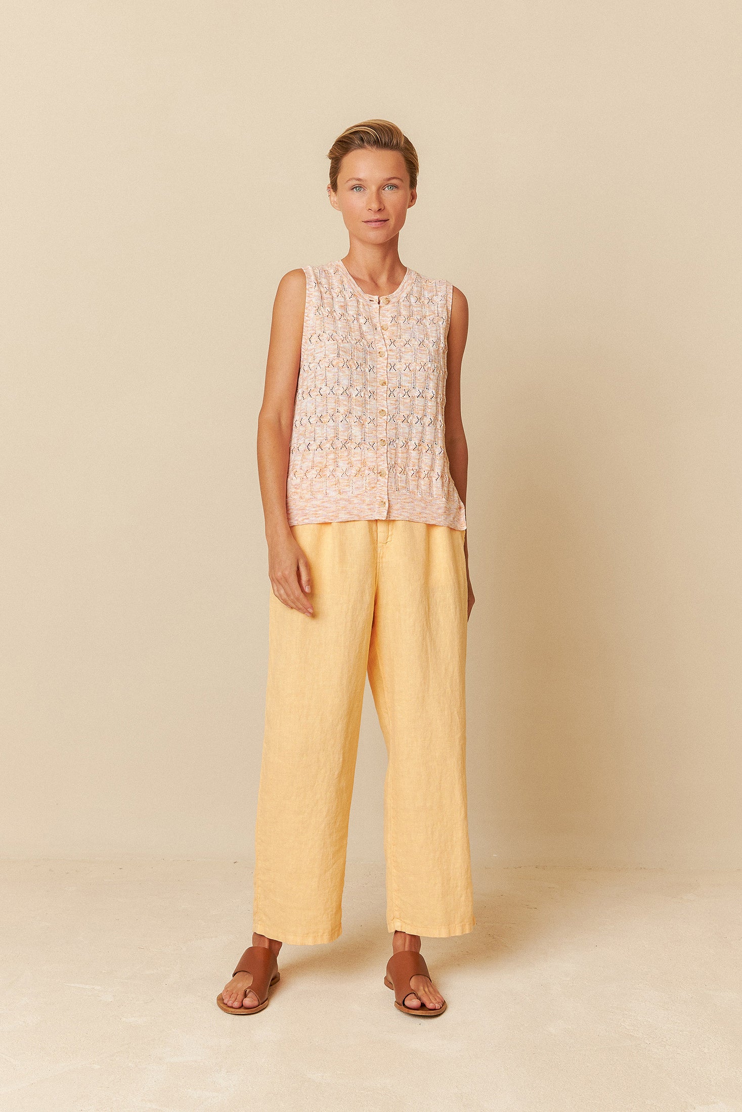 Indi And Cold - Pointelle Knit Vest - Mandarina 465