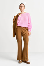 Load image into Gallery viewer, Rich And Royal - Boat Neck Seamless Knit - Soft Orchid
