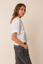 Load image into Gallery viewer, Indi And Cold - Combined Embroidery Short Sleeve Shirt - Blanco 350
