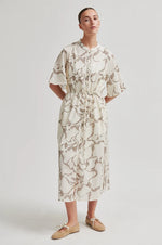Load image into Gallery viewer, Second Female - Soil Print Short Sleeve Dress - Eggnog
