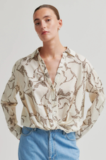 Load image into Gallery viewer, Second Female - Soil Print Twist Front Shirt - Eggnog
