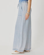 Load image into Gallery viewer, Splendid - Angie Palazzo Pant - Bleached Indigo
