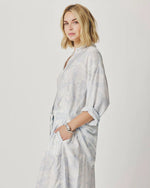 Load image into Gallery viewer, Splendid - Iris Paisley Button Down Shirt - Antique Pearl Paisley
