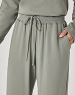 Load image into Gallery viewer, Splendid - Jada Full Length Sweatpant - Eucalyptus
