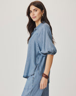Load image into Gallery viewer, Splendid - Talia Puff Sleeve Indigo Top - Indigo
