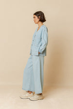 Load image into Gallery viewer, Indi And Cold - Denim-Effect Overshirt - Tejano 105
