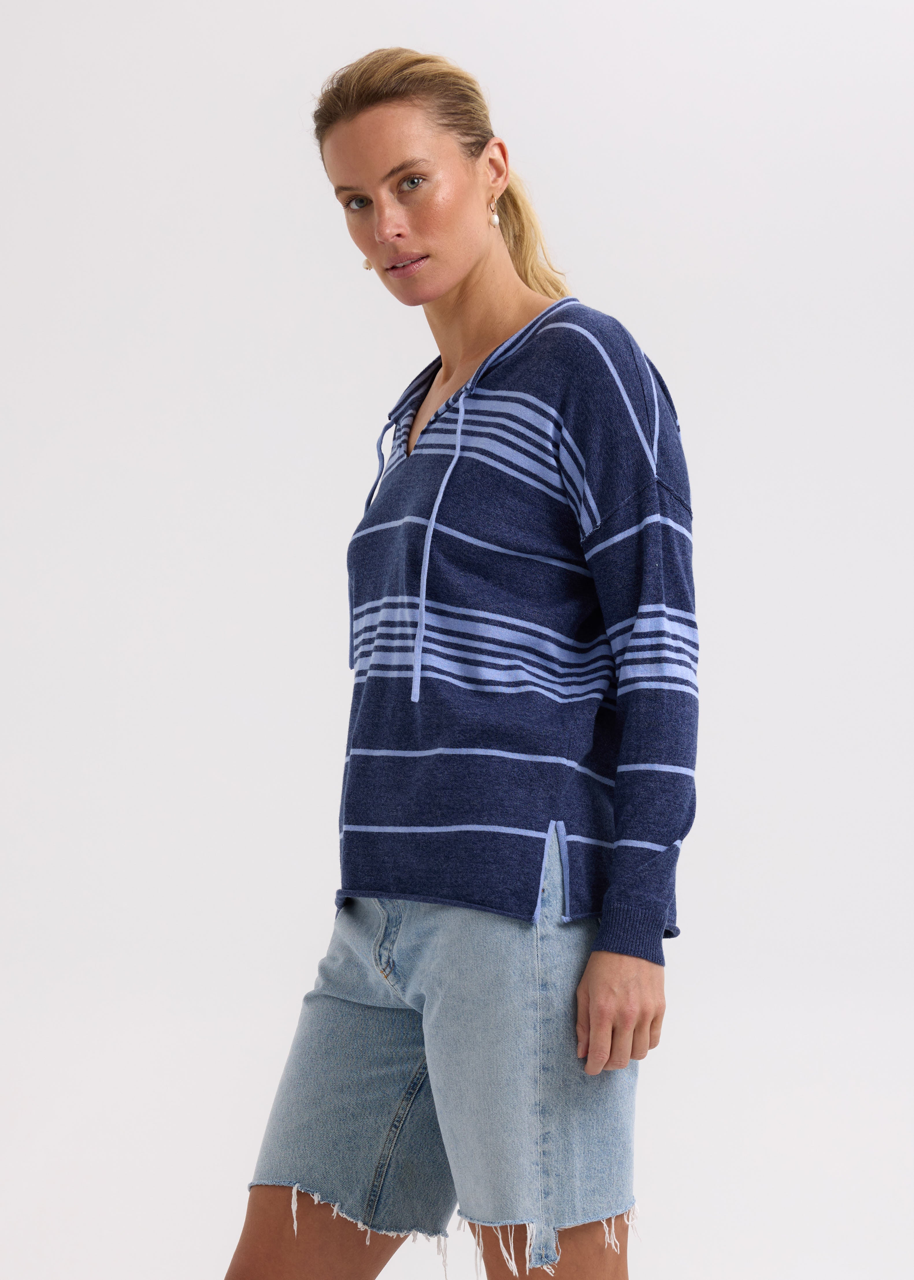 Zaket And Plover - Beach Bum Jumper - Denim