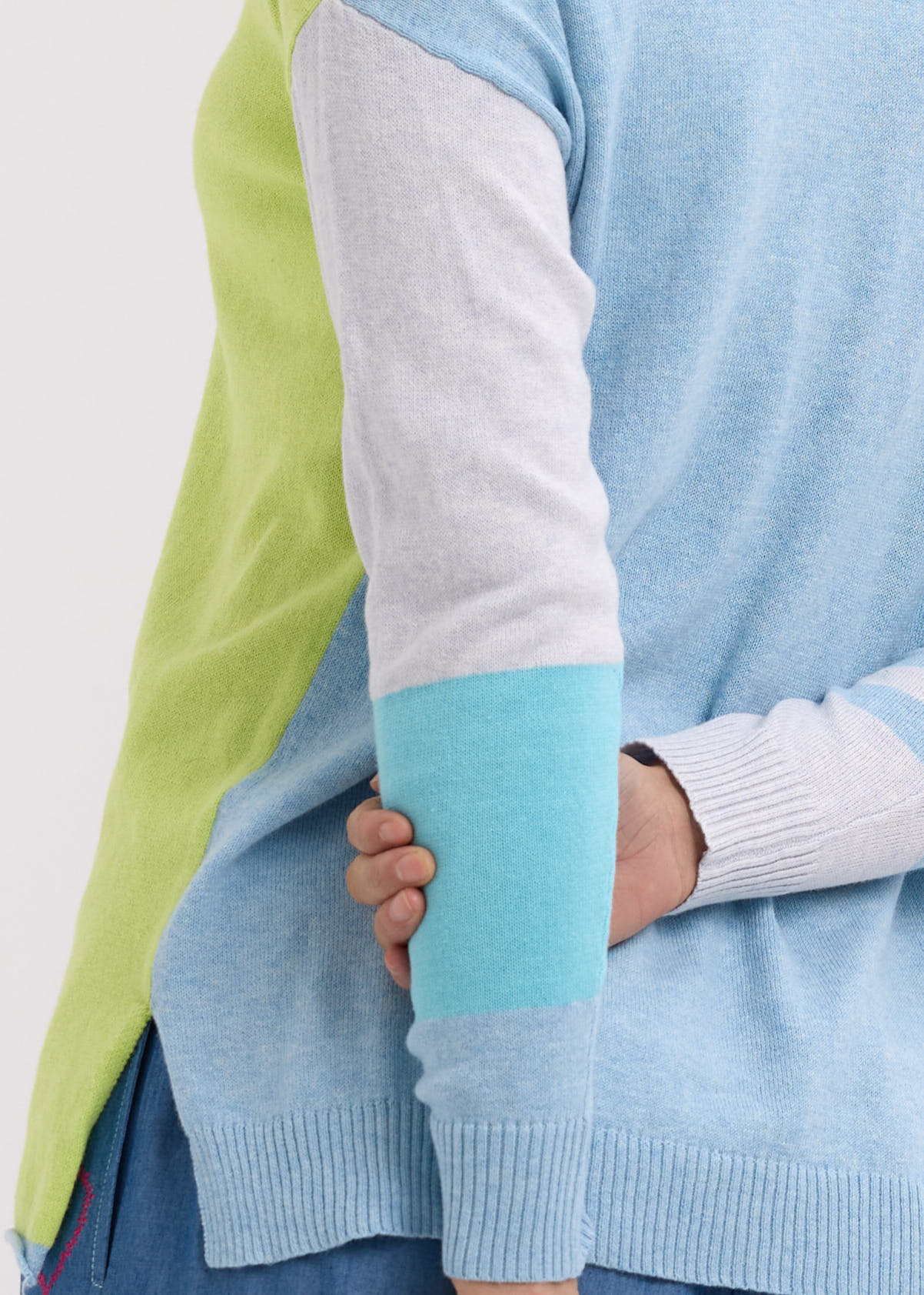 Zaket And Plover - Ladder Stripe V Jumper - Baby Blue
