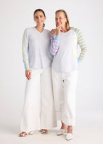 Load image into Gallery viewer, Zaket And Plover - Rounded Bottom Vee Knit - Clear Sky
