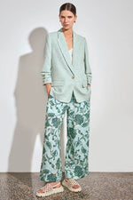 Load image into Gallery viewer, Zoe Kratzmann - Refine Jacket - Pistachio
