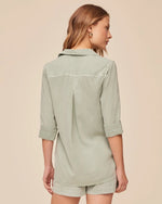 Load image into Gallery viewer, Bella Dahl - Shirt Tail Button Down Shirt - Oasis Green
