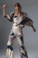 Load image into Gallery viewer, Zoe Kratzmann - Vista Top - Petal Reverie
