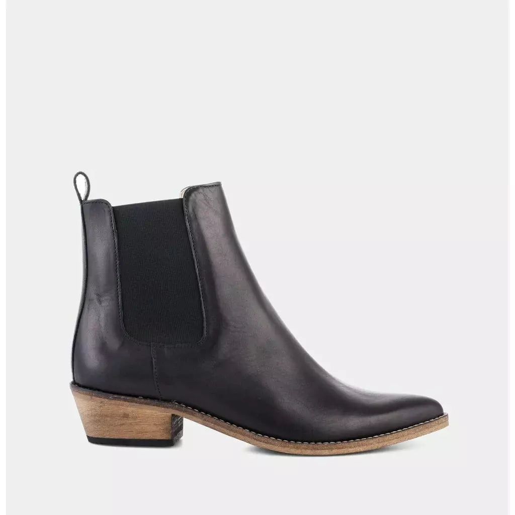 Ivy Lee Copenhagen | Stella Anilin Boot | Black